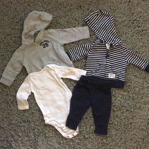 Mix and match Carter’s outfit 3 months